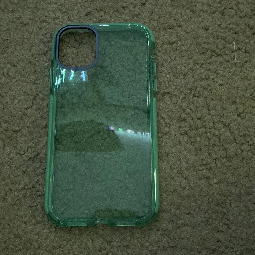 Brand-MVMT, iPhone 11 case , color green